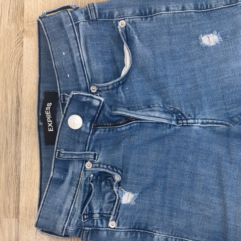 Express Light Blue Distressed Jeans
